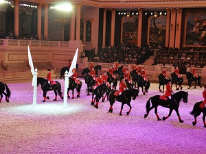 马术俱乐部空间加香让骑士们的表演更精彩